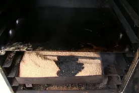 最好的腊肉熏制方法，两分钟学会熏过年腊肉视频封面