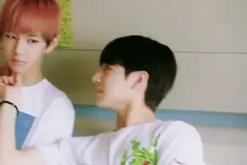 韩娱：BTS田柾国&金泰亨 俩人继续这样肆无忌惮爱下去吧图片