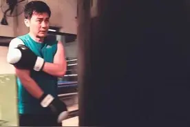 范冰冰晒李晨受伤照表心疼 网友：晨儿让范爷操碎了心图片