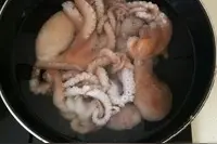 夏日里一道好吃的凉拌菜，凉拌八带做法！图片