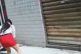 探访： 深巷内的“叫卖”