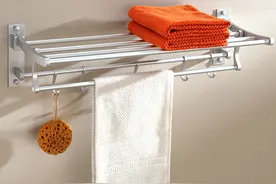 太空铝和不锈钢毛巾架哪种好？太空铝毛巾架特点图片