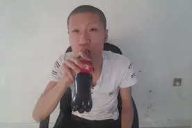 将泡腾片放入可乐中，用嘴堵住可乐会不会从我鼻子喷出来？