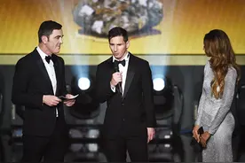 2015FIFA金球奖揭晓 梅西压C罗内马尔第5次夺魁图片