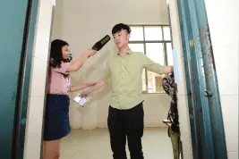 高考考场时钟风扇都逐一体检 手表等计时工具不能带进图片