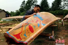 探访民间龙舟工匠 做出的龙舟两万元一艘图片