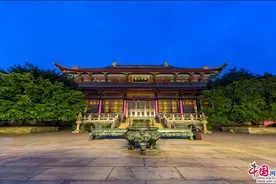 中国最大的寺院“大佛禅院” 闹市里的冥想世界图片