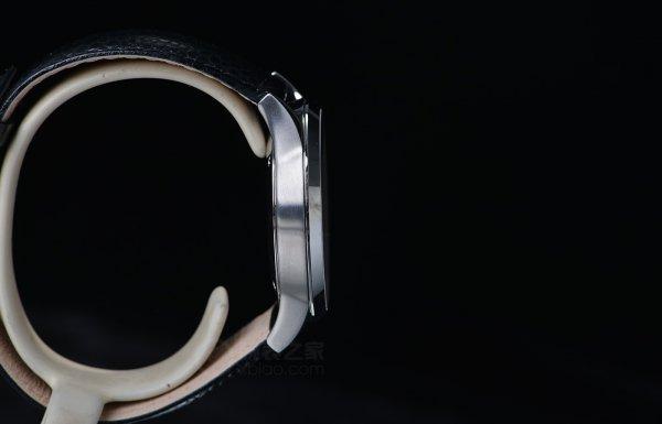 ��δ��ʱ�䡱 ������ǰ ����Ħ�����ִ�����ϵ�����