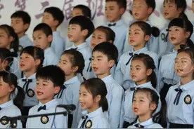 自己作词、作曲，长阳小学的伢儿太厉害了！图片