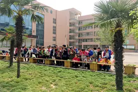 陇西小学南校区走出教室写作文 带你感受不一样的课堂图片