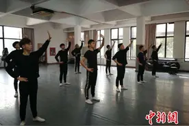 上戏木偶专业“走红”并不“意外”图片