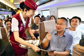 铁路部门推出“铁路畅行”常旅客会员服务 积分可兑换车票图片