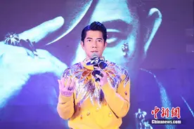 郭富城为巡演努力健身 《对你爱不完》融入高科技图片