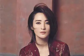 蒋勤勤发文悼念初恋男友李大为：谢谢你给我的曾经图片