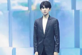 王源化身信使再现少年鸿鹄志 用声音诠释时代图片