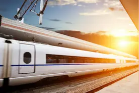 动车票价格不同，铁路将实行“一日一价”？ 目前还是浮动票价！图片