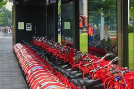 和租车卡说再见！今天起小红车在这两个App上扫码骑图片