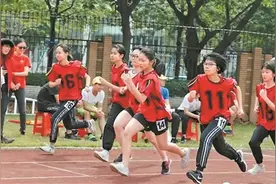 不再统一购买功能饮料 学生自带也能带进考场图片