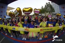 2018泰山国际马拉松开跑！看看场面有多壮观图片