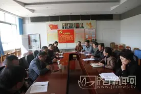 任城区教育督导室到济宁十三中督导检查“校园安全教育”工作图片