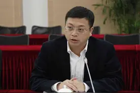 曹路宝提名为江苏盐城市长候选人，曾在南京主城三区任主官图片