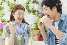搭伙吃饭 身心更健康图片