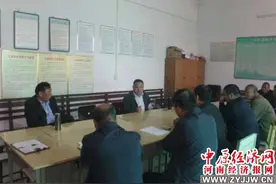 荥阳市高村乡领导到邙岭各村调研督导重点项目建设、脱贫攻坚及村“两委”换届工作图片