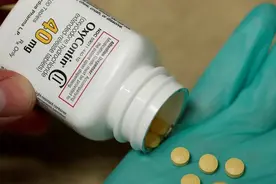 雷孟德︱止痛的代价：用药成瘾之后的禁区图片