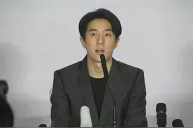 房祖名复出首秀“花心论”不怕打脸 独家解读房家打工人心态图片