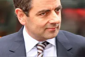 他曾吸引两千万英国观众，身患抑郁接受治疗，憨豆先生已经老了！图片