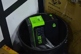 绝对超乎你想象 揭秘游戏硬件老编们所用的电脑（下）图片