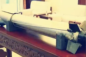 护国立大功，渔民打捞出水下间谍机器人图片