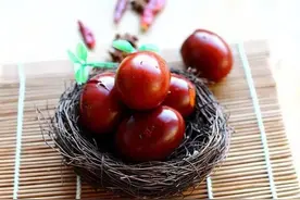 快速入味的啤酒卤蛋就这么整图片