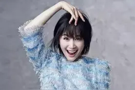 她是冯小刚、赵宝刚的御用女演员，如今她已荣升“欢乐五美”图片