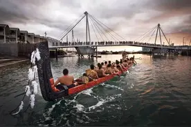 关于"龙舟"，毛利人是这样造的图片