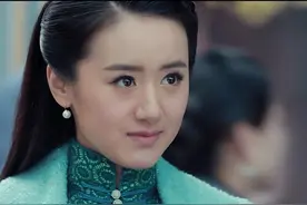 她是白衣校花也是老九门的丫头，昨晚领盒饭下线，网友：终于走了图片