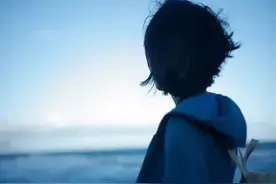 偶尔，还是会想你图片