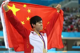孙杨王者归来为国夺第五金，90后就坐拥千万超跑不愧为人生赢家图片