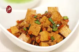 烧豆腐不碎不散的小窍门！分享简单好吃的豆腐菜做法图片