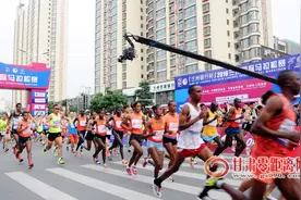 2016兰州马拉松赛圆满收官 肯尼亚、埃塞尔比亚选手夺得冠军图片