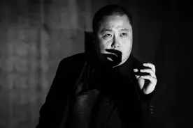 放大怪诞与滑稽的同时，拯救丑陋图片