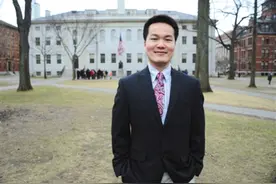 对话丨何江：博士后结束打算申请大学教书图片