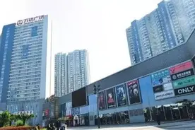 传花样年全面收购万达物业模块，记者求证图片