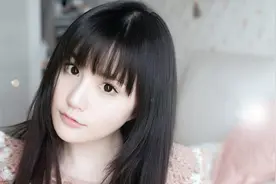 女友看我开十万的车翻脸,当我带她回家时,她求我马上娶她图片