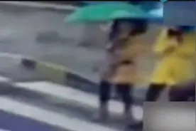 女人们注意了，全程被录下来了视频封面