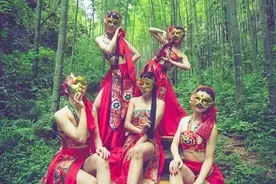 三明古镇+五个女孩儿的舞蹈故事 最新作品MV《痒》图片