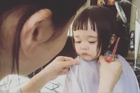 日本萝莉含泪剪发，网友都看醉了图片