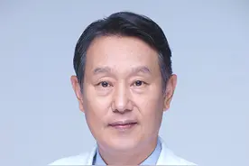 韩国双眼皮修复有名的韩国耶斯（YES）整形外科医院图片