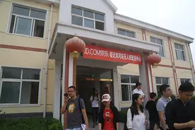京东无人机送货抢跑：在刘强东老家送出首单，在4省拿到批文图片