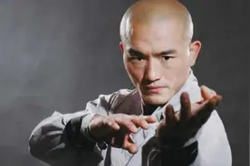 格斗学院职业拳手介绍 ---打遍天下无敌手“武僧”一龙图片